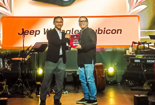 Jeep Wrangler 4-Door Rubicon Sabet Penghargaan Best All Rounder Car 2025