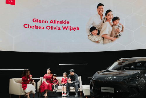 IIMS 2026: MG Ajak Glenn Alinskie dan Chelsea Olivia Diskusi Mobil Ideal untuk Keluarga Indonesia