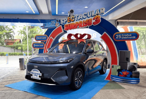 Belanja di Electronic City Bisa Bawa Pulang Geely Starray EM-i dan EX2, Ini Syaratnya!