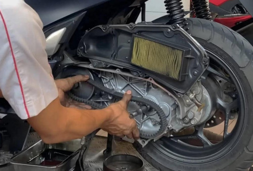 Motor Matik Bunyi Gredek Saat Tarik Gas, Ternyata Ini Biang Masalahnya