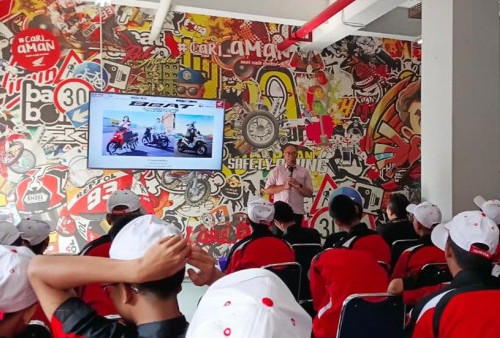 Ratusan Siswa SMK Intip Langsung Standar Kerja Teknisi Honda di MDTC Wahana