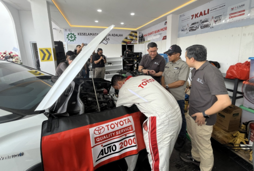 Liburan Nataru Tanpa Worry! Yuk Mampir di Posko Siaga Auto2000, Ada Kursi Pijat & Mekanik Khusus EV