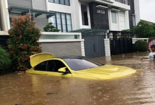 Mobil Kadung Terendam Banjir? Coba Tips Ini untuk Bantu Mengatasi Masalahnya