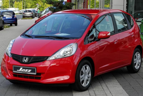 Cek Dulu Daftar Harga Mobil Honda Jazz Baru dan Bekas!