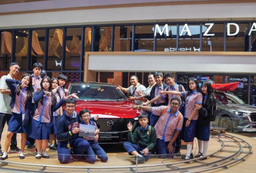 Bukan Cuma Pamer Mobil, Mazda Ajak Pelajar Intip Serunya Dunia Otomotif di GIIAS 2026