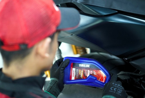 Biar Nggak 'Kena Zonk' di Bengkel, Ini Hal yang Wajib Ladies Pahami Saat Servis Motor