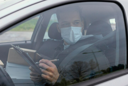 Mudah! Begini Cara Menghilangkan Baret Pada Kaca Mobil Kesayangan Kalian 