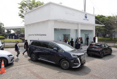 DENZA D9 Jadi Primadona Test Drive GJAW 2025 Berkat Kemewahan yang Ditawarkan
