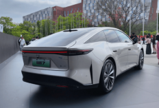 Gila! Baru Sejam Meluncur, Sedan Listrik GAC-Toyota bZ7 Langsung Dipesan Ribuan Unit