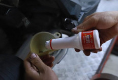 Sering Gonta-ganti Merek Oli Motor? Perlukah Engine Flush untuk Membersihkan Sisa Oli Lama?